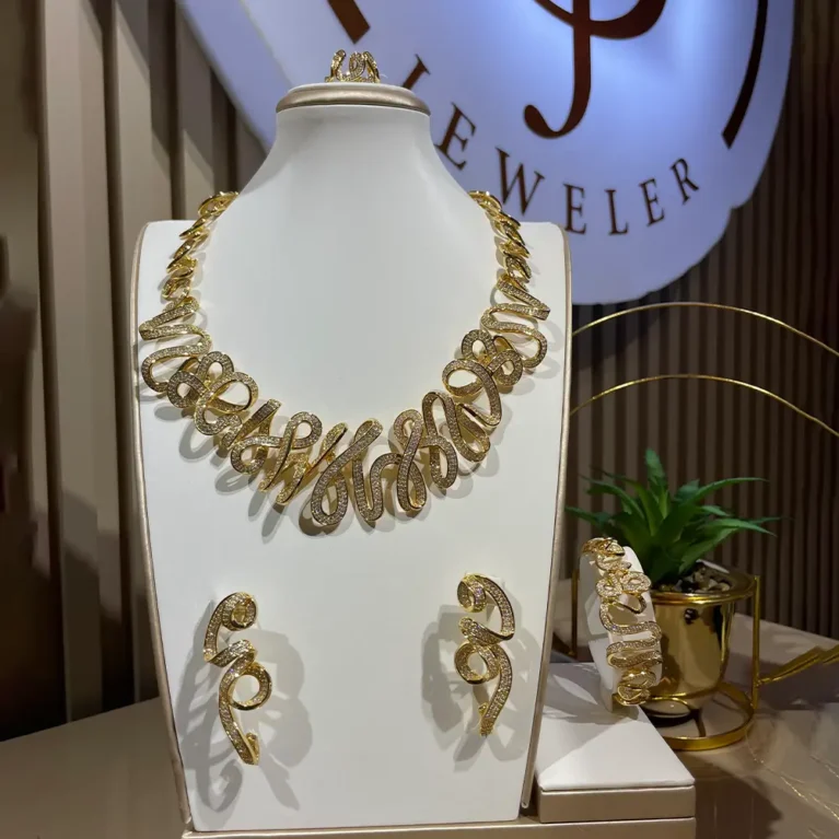 Cursive Linked Jewelry Set