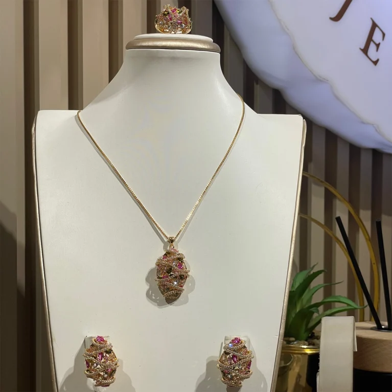 Simple Necklace Set