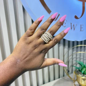 Bold Ring in Gold
