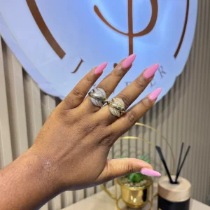 Minimal Cursive Cocktail Rings