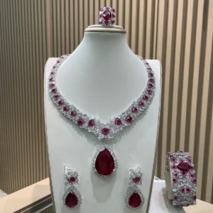 Bold Sparkling Jewelry Set