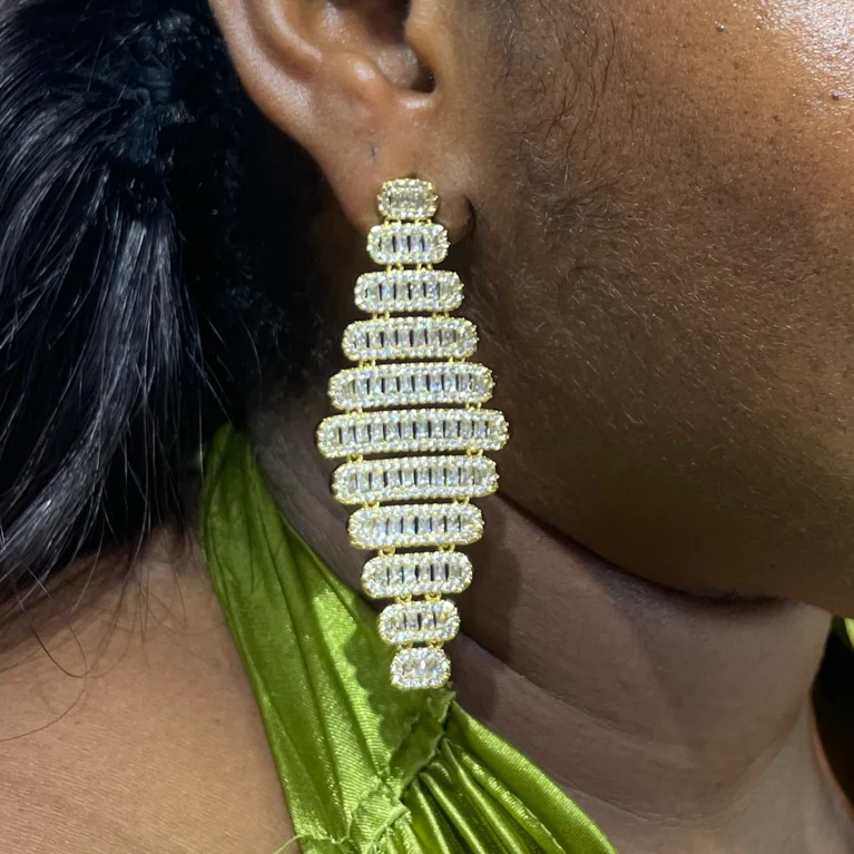 Gold Dangling Earring