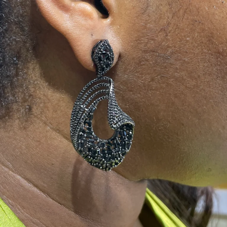 Black Dangling Earring