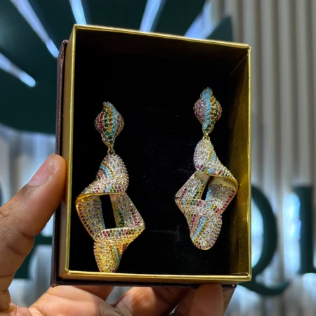 Twirl Color Earring