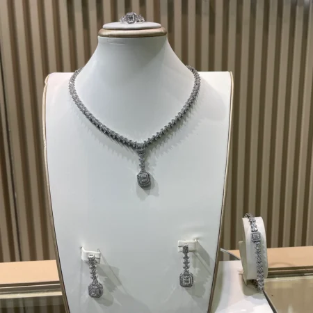Dainty Silver Set
